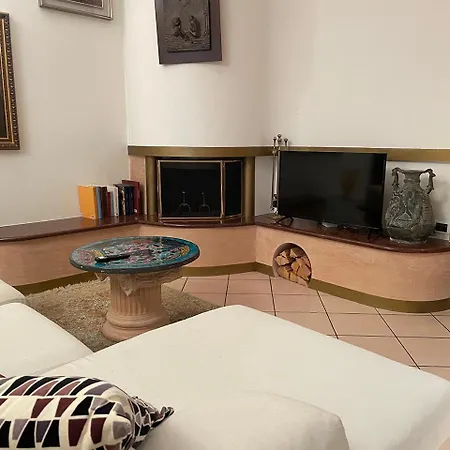 Mario - Casa Vacanze Lavena Ponte Tresa